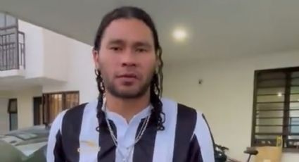 Captan al 'Gullit' Peña ¿borracho? en un saludo; afición piensa que está enfermo