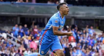 Iván Morales debuta como goleador de Cruz Azul y anota tras sequía de siete meses