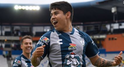 El GOLAZO de la 'Chofis' López a los tres minutos de haber entrado al campo