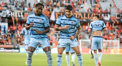 Alan Pulido anota golazo en empate de Sporting KC y se los ‘dedica’ a… ¿Selección Mexicana y Chivas?